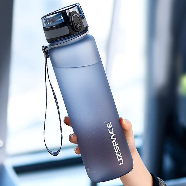 Hot Sale Sports Water Bottle 500/1000ML Protein Shaker BPA Free